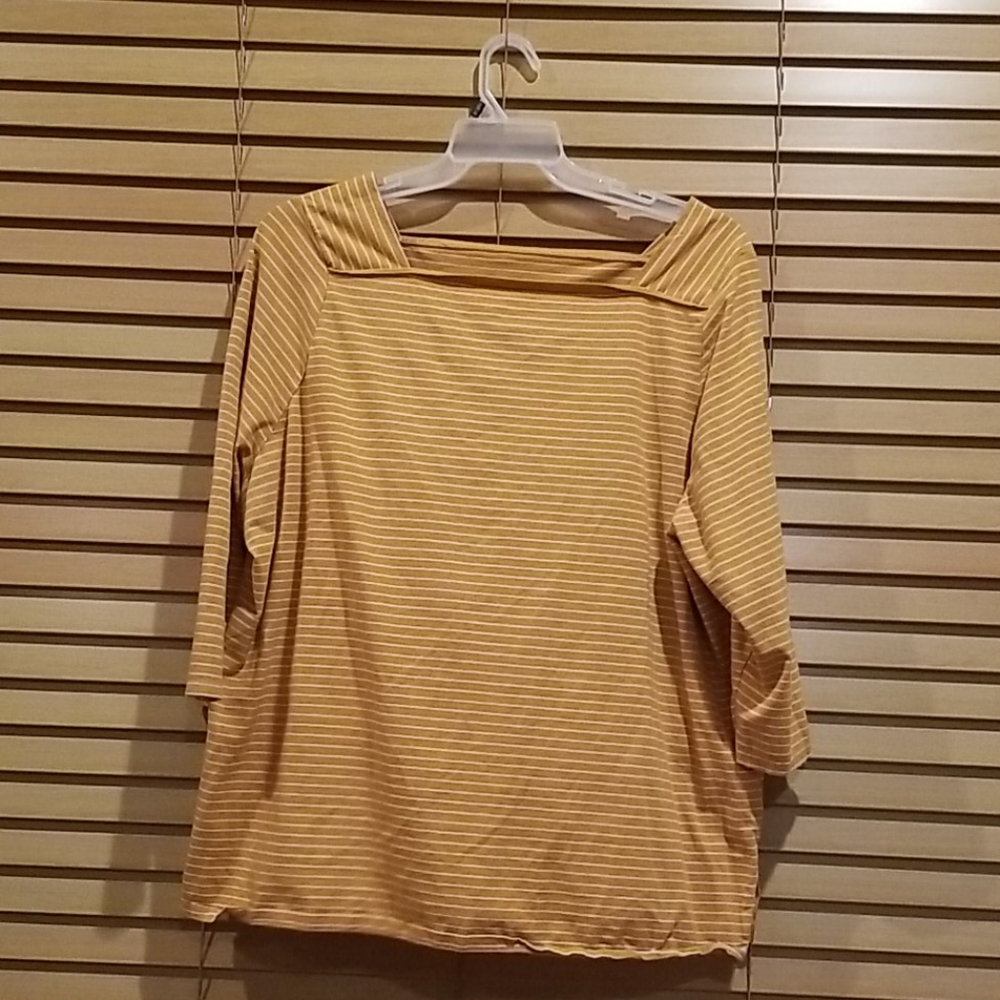 Womens top
